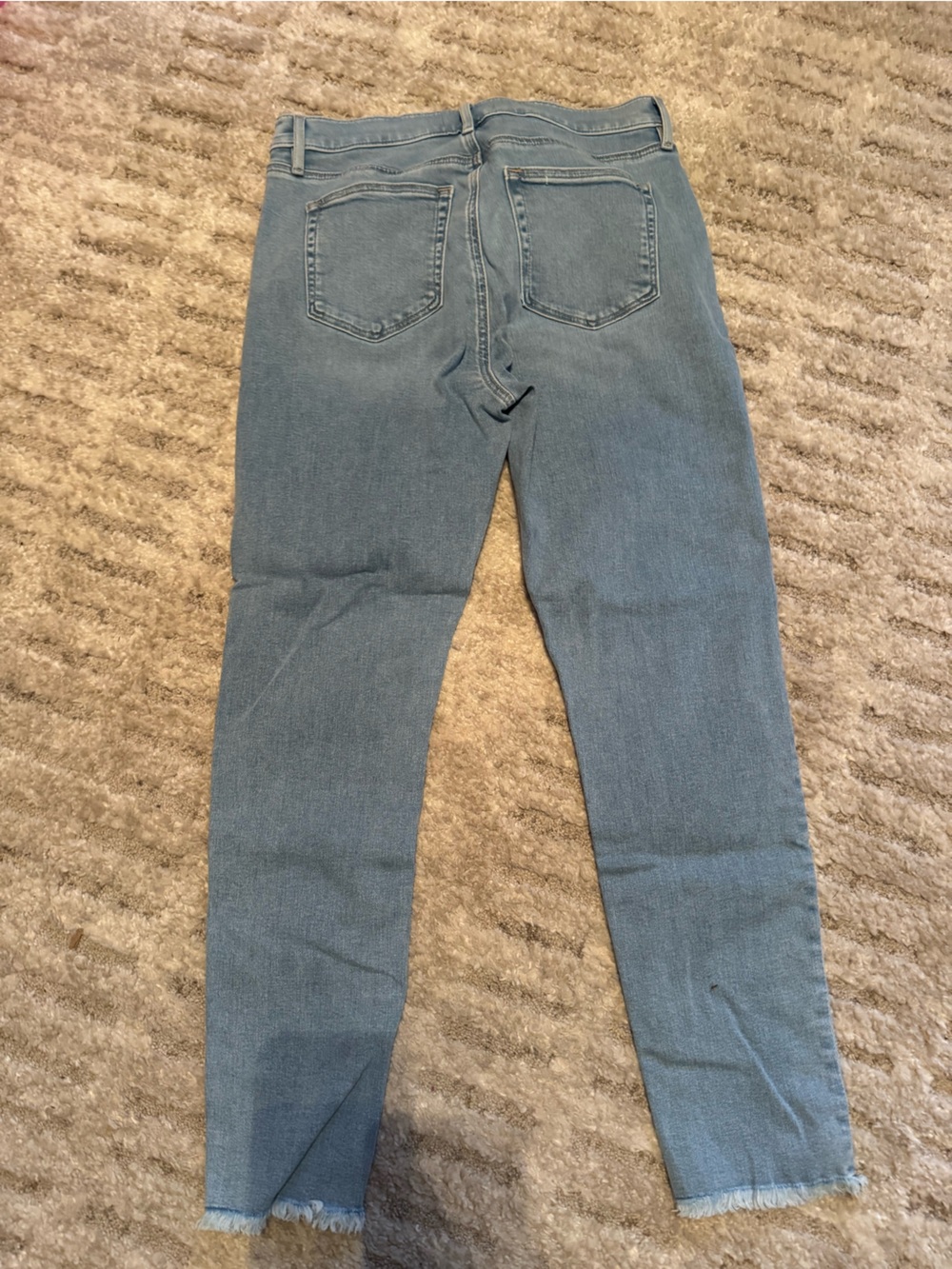Gap Light Blue Women's Skinny Jeans Frayed Ankle - Picture 3 of 3